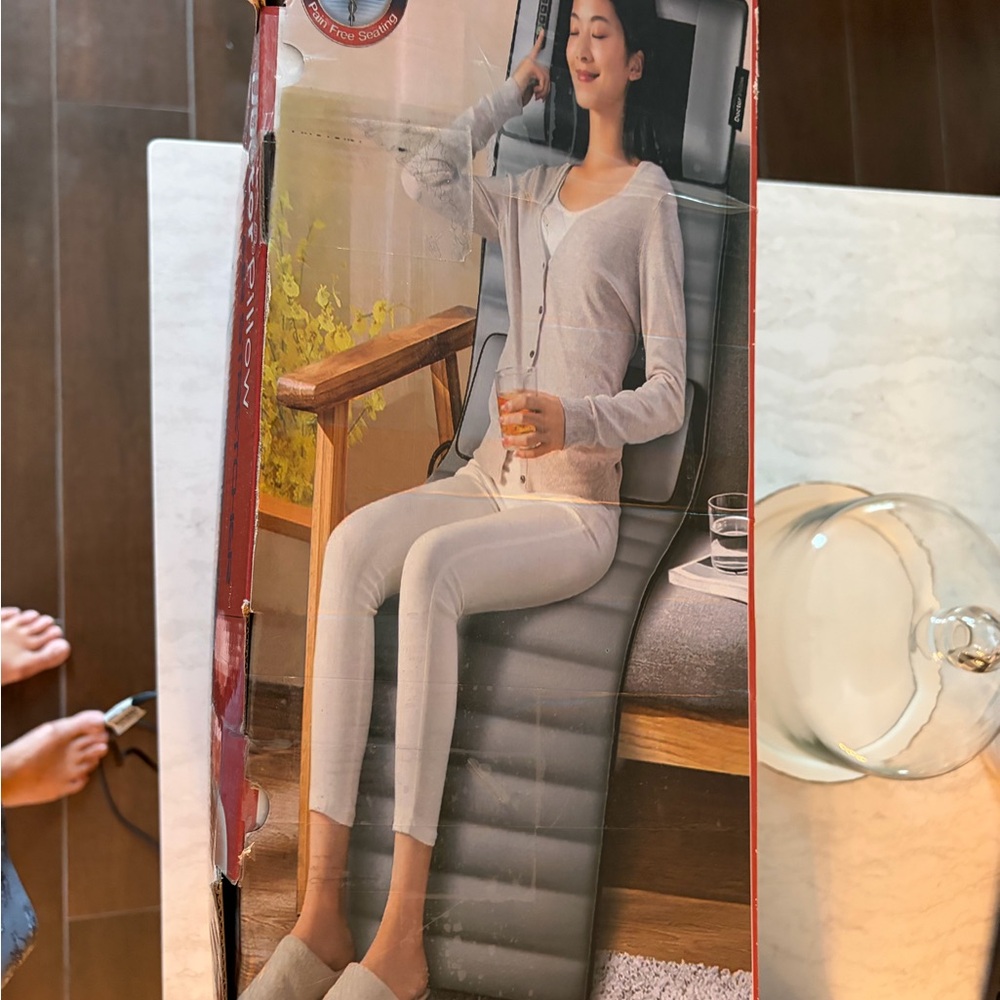 New in box Full Body Heat Therapy Massage Pad Doctor Pillow Therapeutic heat mat - Picture 4 of 7